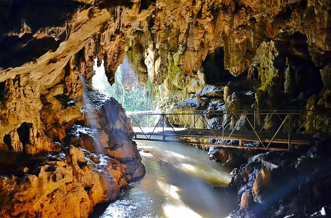 Guia Nomade gruta do bacaetava 3